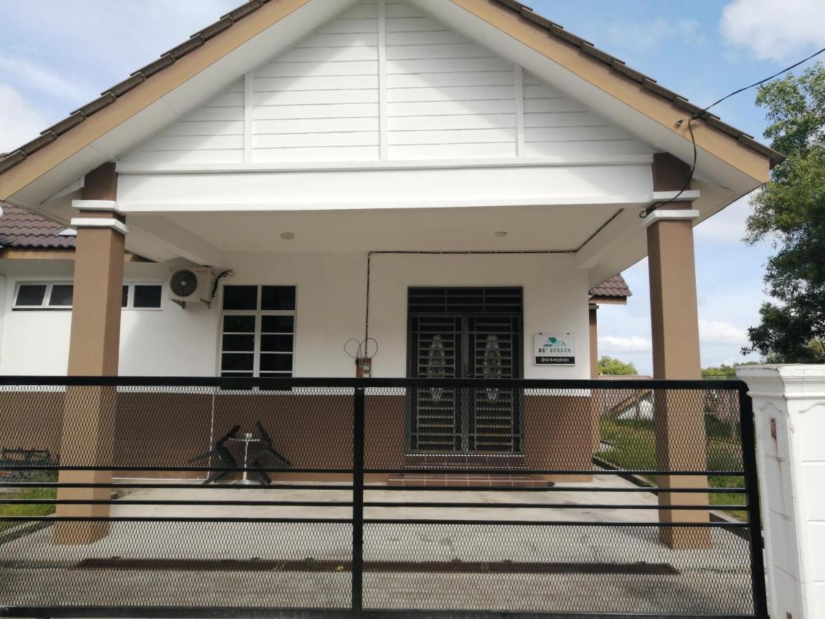Simple Home By Aimie Fully Aircond Dungun Exterior foto
